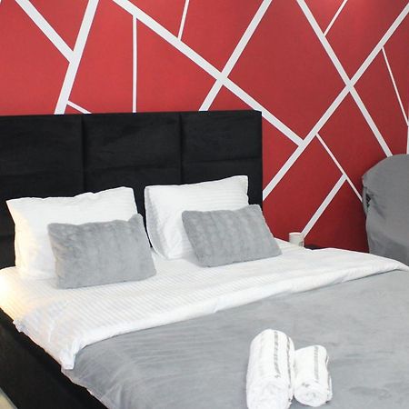 Studio Central Hunedoara Zewnętrze zdjęcie